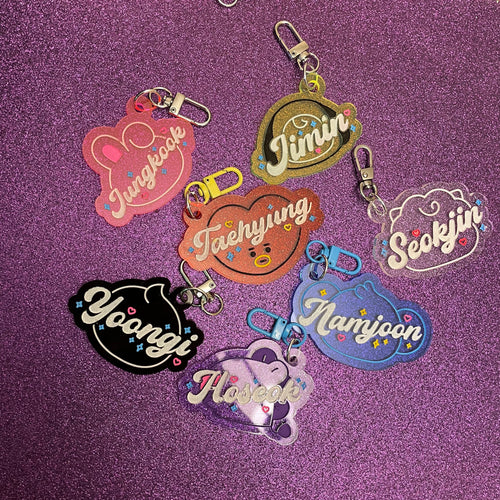 Kpop Character face with name acrylic bag charms